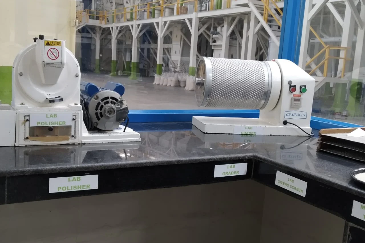 Kett grain analysis equipment